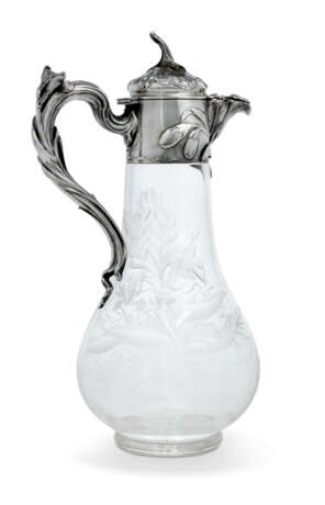 A PARCEL-GILT SILVER-MOUNTED CUT-GLASS DECANTER - фото 2