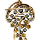 A JEWELLED AND ENAMEL GOLD PENDANT BROOCH - Foto 2