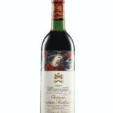 Château Mouton-Rothschild. Château Mouton-Rothschild 1985 - Foto 1