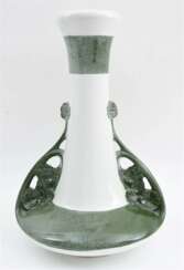 KELLER ET GUERIN (K ET G) LUNÉVILLE. Art Nouveau- Vase, bemalte und glasierte Keramik, gemarkt, Frankreich um 1900