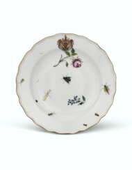 A MEISSEN PORCELAIN ARMORIAL PLATE FROM THE FERRERO SERVICE