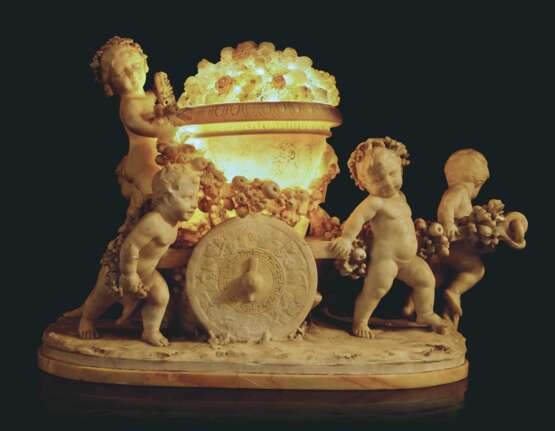 AN ITALIAN ALABASTER CHARIOT, FITTED AS A LAMP - photo 5