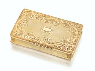 A FRENCH GOLD SNUFF BOX