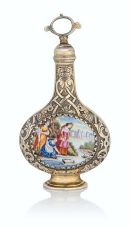A GERMAN SILVER-GILT AND ENAMEL SCENT BOTTLE - фото 1