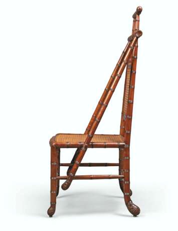A SUITE OF SIX FRENCH MAHOGANY BAMBOO-FORM FAUTEUILS - Foto 2
