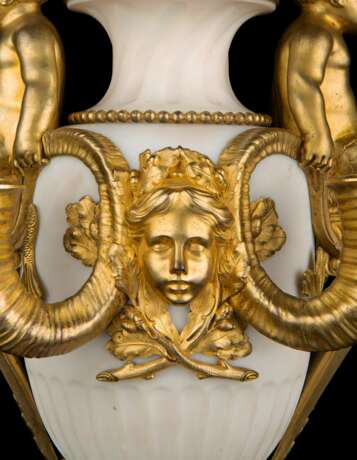 Beurdeley, Alfred. A PAIR FRENCH ORMOLU AND WHITE MARBLE FOUR-LIGHT CANDELABRA - фото 4