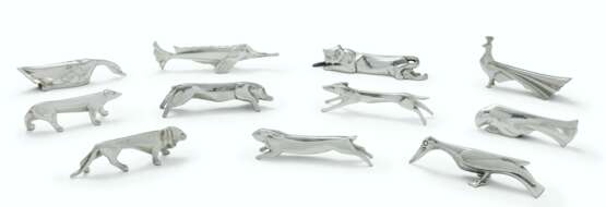 Gallia, Orfeverie. A GROUP OF FORTY-THREE FRENCH SILVER-PLATED NOVELTY KNIFE-RESTS - photo 1