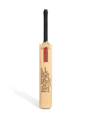 GEOFFREY BOYCOTT BAT