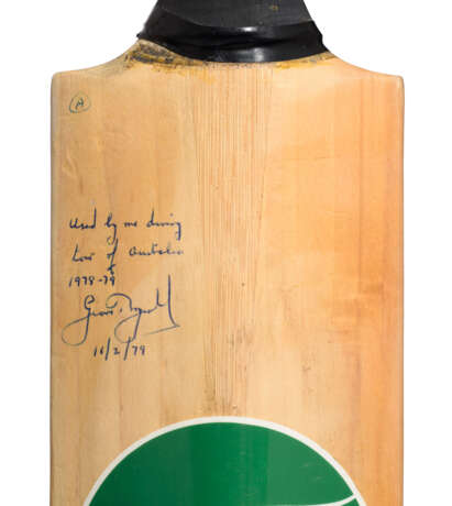 TWO GEOFFREY BOYCOTT ASHES BATS - Foto 7