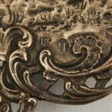 ZINN-SCHÄLCHEN ROKOKO, ziseliertes Zinn gepunzt, 18. Jahrhundert - photo 3