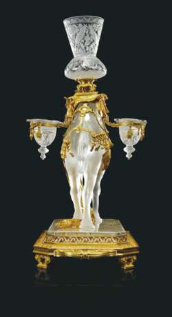Baccarrat. A FRENCH ORMOLU AND CUT-CRYSTAL, BLOWN AND FROSTED-GLASS CAM... - фото 2