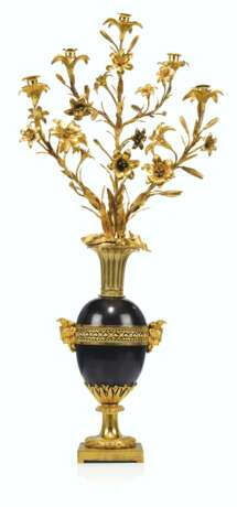 A PAIR OF RESTAURATION ORMOLU AND PATINATED-BRONZE FIVE-LIGH... - фото 6