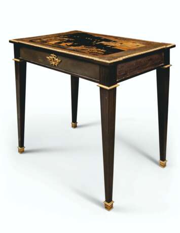 AN AUSTRIAN ORMOLU-MOUNTED EBONY AND JAPANESE LACQUER TABLE ... - photo 3