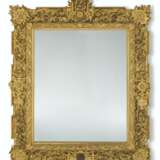A LARGE VICTORIAN GILTWOOD WALL MIRROR - фото 1