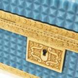 A GROUP OF FIVE CHARLES X ORMOLU-MOUNTED OPALINE GLASS BOXES... - photo 6