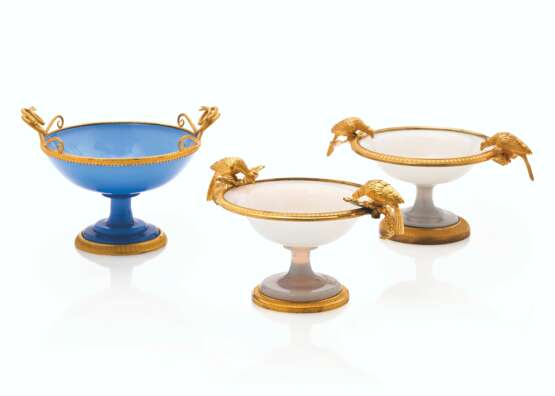 A GROUP OF THREE CHARLES X ORMOLU AND OPLAINE GLASS TAZZE - photo 3