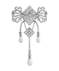 BELLE EPOQUE DIAMOND AND NATURAL PEARL DEVANT-DE-CORSAGE