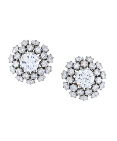 DIAMOND EARRINGS - photo 1