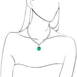 EMERALD AND DIAMOND PENDENT NECKLACE - photo 2