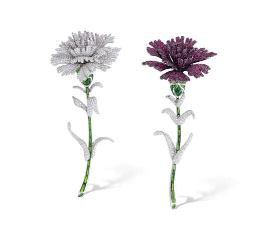 Della Valle, Michele. DIAMOND, SPINEL AND GREEN TOURMALINE 'CARNATION' BROOCHES, M... - photo 1