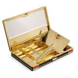 Cartier. EXQUISITE ART DECO ENAMEL AND DIAMOND 'DRAGON' VANITY CASE, ... - Foto 8