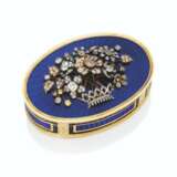 A SWISS JEWELLED ENAMELLED GOLD SNUFF-BOX - Foto 1