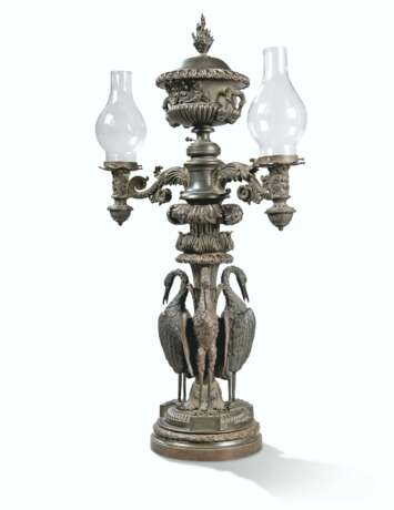 A GEORGE IV BRONZE COLZA LAMP - Foto 3