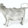A GEORGE III SILVER COW CREAMER - Archives des enchères