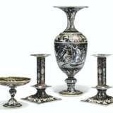 Limoges. A GROUP OF FOUR FRENCH 'RENAISSANCE REVIVAL' ENAMEL OBJECTS ... - Foto 1