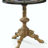 AN ITALIAN MICROMOSAIC AND GILTWOOD CENTRE TABLE - Foto 1