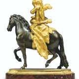 A CHARLES X ORMOLU, PATINATED-BRONZE AND RED MARBLE EQUESTRI... - фото 2