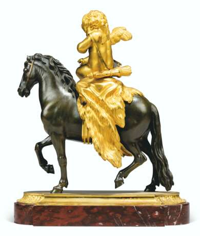 A CHARLES X ORMOLU, PATINATED-BRONZE AND RED MARBLE EQUESTRI... - Foto 2