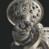 A PAIR OF FRENCH SILVERED-BRASS THREE-LIGHT WALL-APPLIQUES - фото 3