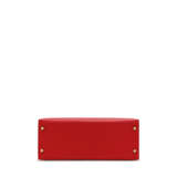 HERMÈS. A ROUGE CASAQUE EPSOM LEATHER SELLIER KELLY 28 WITH GOLD HARDWARE - Foto 4