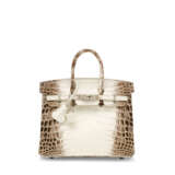 HERMÈS. A RARE, MATTE WHITE HIMALAYA NILOTICUS CROCODILE BIRKIN 25 WITH PALLADIUM HARDWARE - фото 1