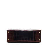 HERMÈS. A SHINY HAVANE NILOTICUS CROCODILE SELLIER KELLY 32 WITH GOLD HARDWARE - Foto 4