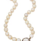 LATE 19TH/EARLY 20TH CENTURY NATURAL PEARL AND DIAMOND NECKLACE - Foto 3