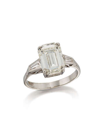 DIAMOND RING - photo 1