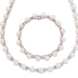 Tiffany & Co.. CULTURED PEARL AND DIAMOND NECKLACE AND BRACELET SET, TIFFANY & CO. - photo 1