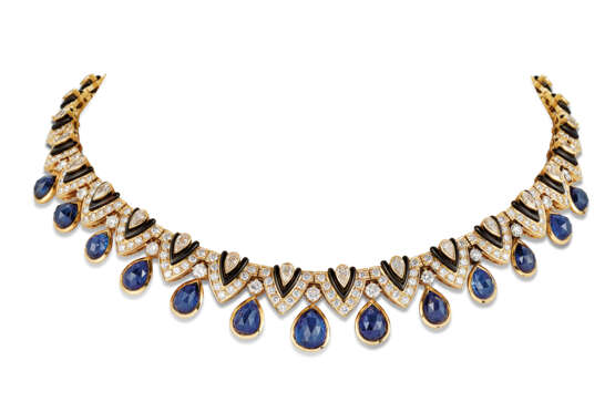 SAPPHIRE, DIAMOND AND ENAMEL NECKLACE AND EARRING SET - Foto 2