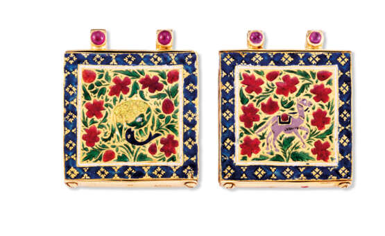 NO RESERVE - COLLECTION OF SIXTEEN LATE 19TH/EARLY 20TH CENTURY INDIAN DIAMOND AND ENAMEL NECKLACE PANELS - Foto 2