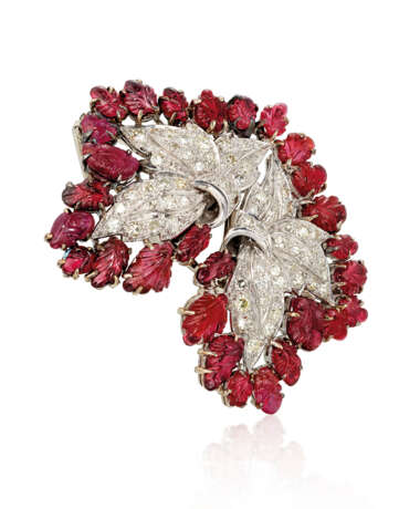 RUBY, SPINEL AND DIAMOND DOUBLE-CLIP BROOCH - Foto 4