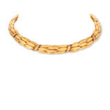 Lalaounis. GOLD AND DIAMOND NECKLACE AND BRACELET SET, LALAOUNIS - Foto 2