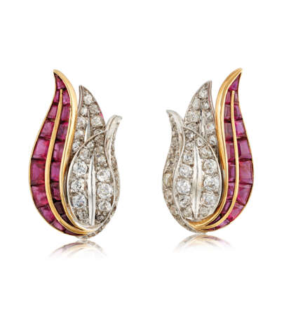 RUBY AND DIAMOND EARRINGS - фото 2