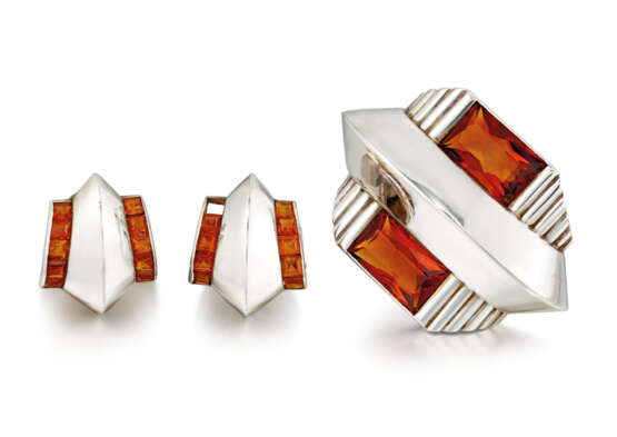Suzanne Belperron. ART DECO CITRINE BROOCH AND EARRING SET, ATTRIBUTED TO SUZANNE BELPERRON - Foto 2