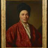 Benefial, Marco. Portrait eines Künstlers in roter Robe und schwarzer Kappe - Foto 2