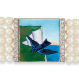 CULTURED PEARL, ENAMEL AND DIAMOND 'WHITE CLIFFS OF DOVER' BRACELET, CREATED BY HER MAJESTY THE QUEEN'S JEWELLER G.COLLINS & SONS LIMITED - Foto 2