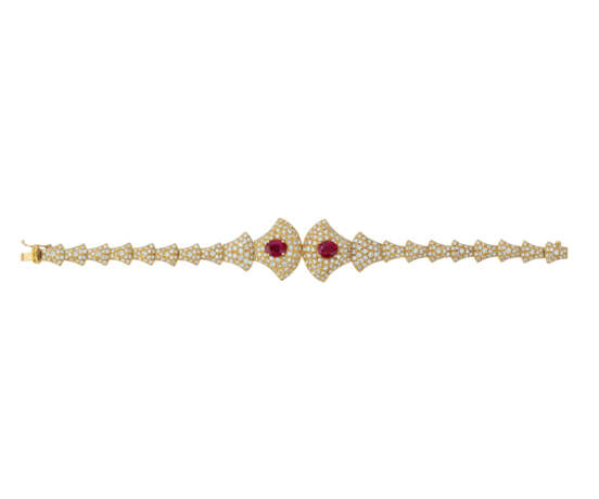 RUBY AND DIAMOND NECKLACE, BRACELET, EARRING AND RING SUITE WITH GÜBELIN REPORTS, MARCONI - photo 11