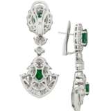 EMERALD AND DIAMOND NECKLACE, BRACELET, EARRING AND RING SUITE, MARCONI - Foto 5