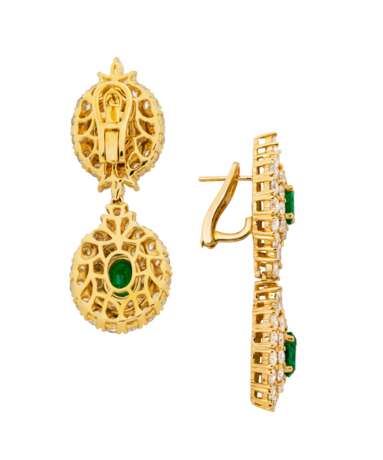 EMERALD AND DIAMOND NECKLACE, BRACELET, EARRING AND RING SUITE, MARCONI - фото 5